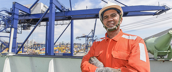 Construction and Engineering Positions in Shipyards, oil and gas